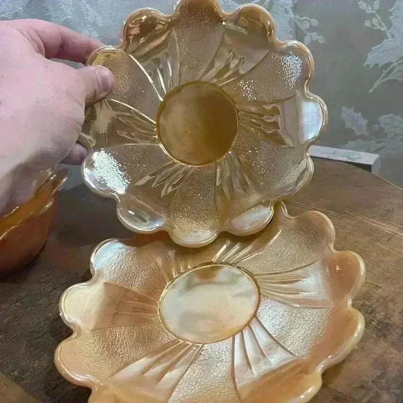 Vintage TWO (2) MCM Fire King Peach Lustre Lotus Flower Bowl And Underplate Set - Picture 5 of 8